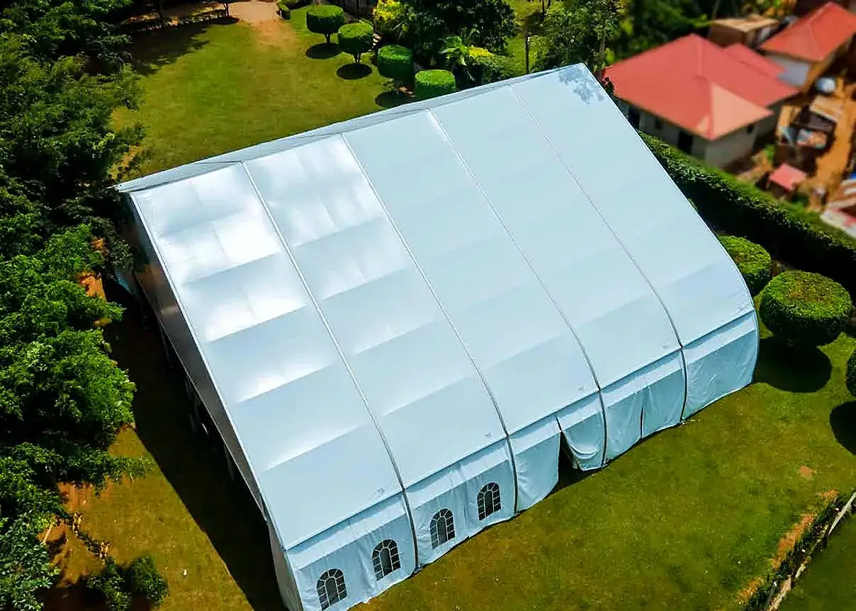 Curve Tent 30 × 25